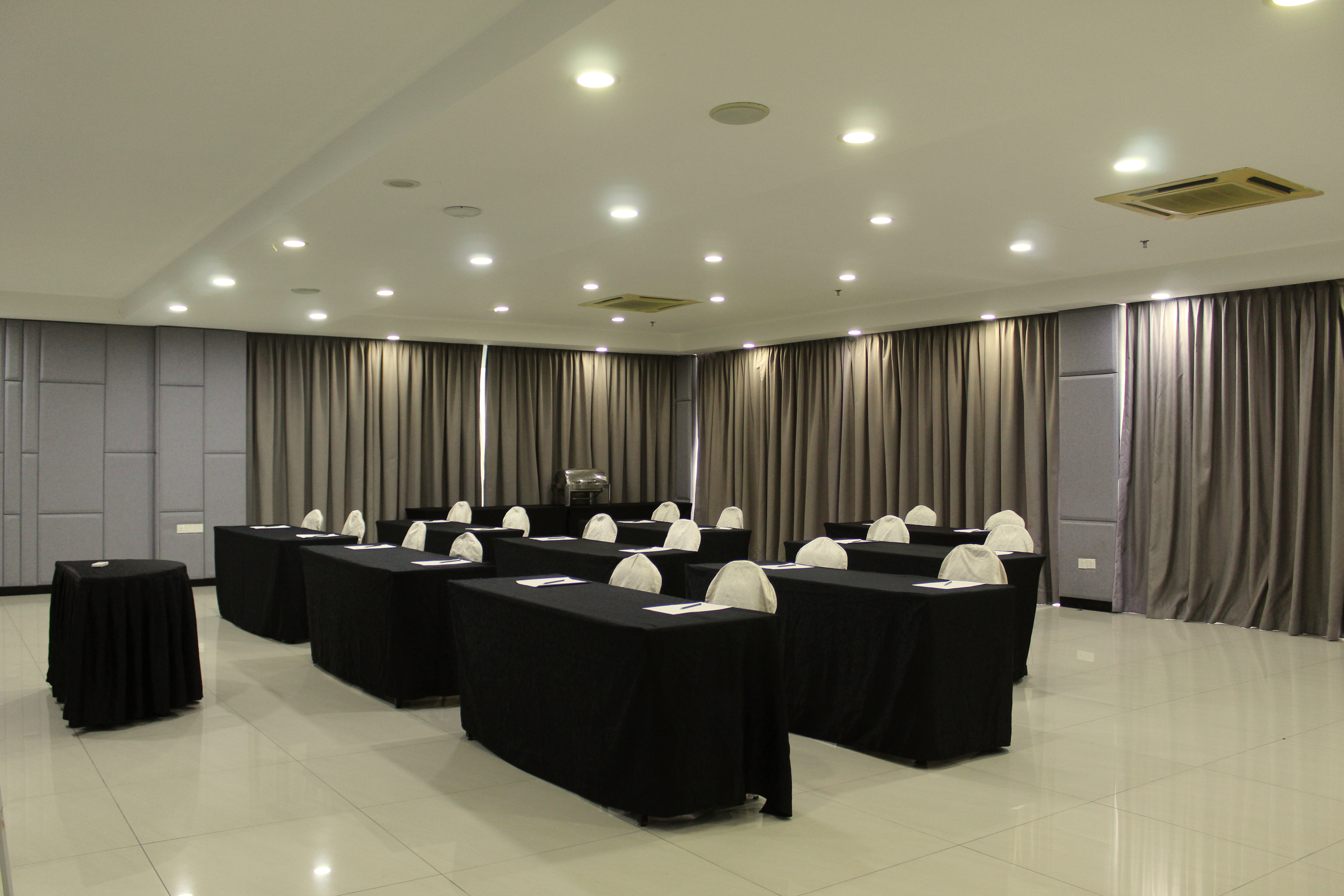 AmanSari Nusajaya Meeting Room